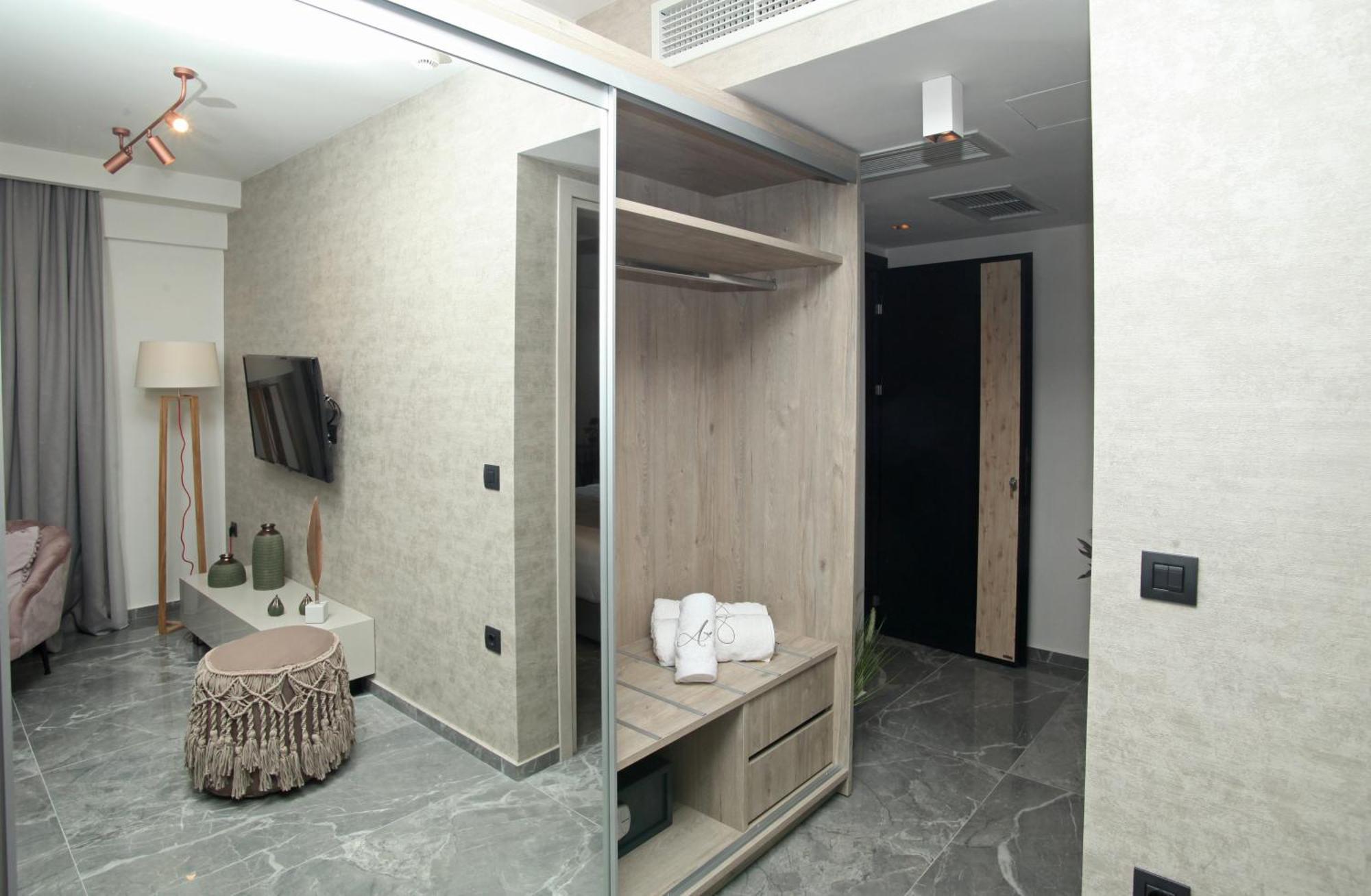 Athinais Luxury Apartments Hanioti Eksteriør billede