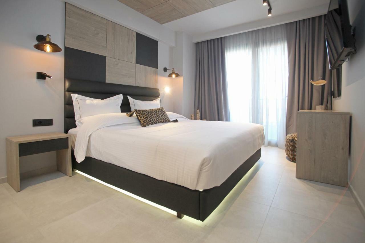 Athinais Luxury Apartments Hanioti Eksteriør billede