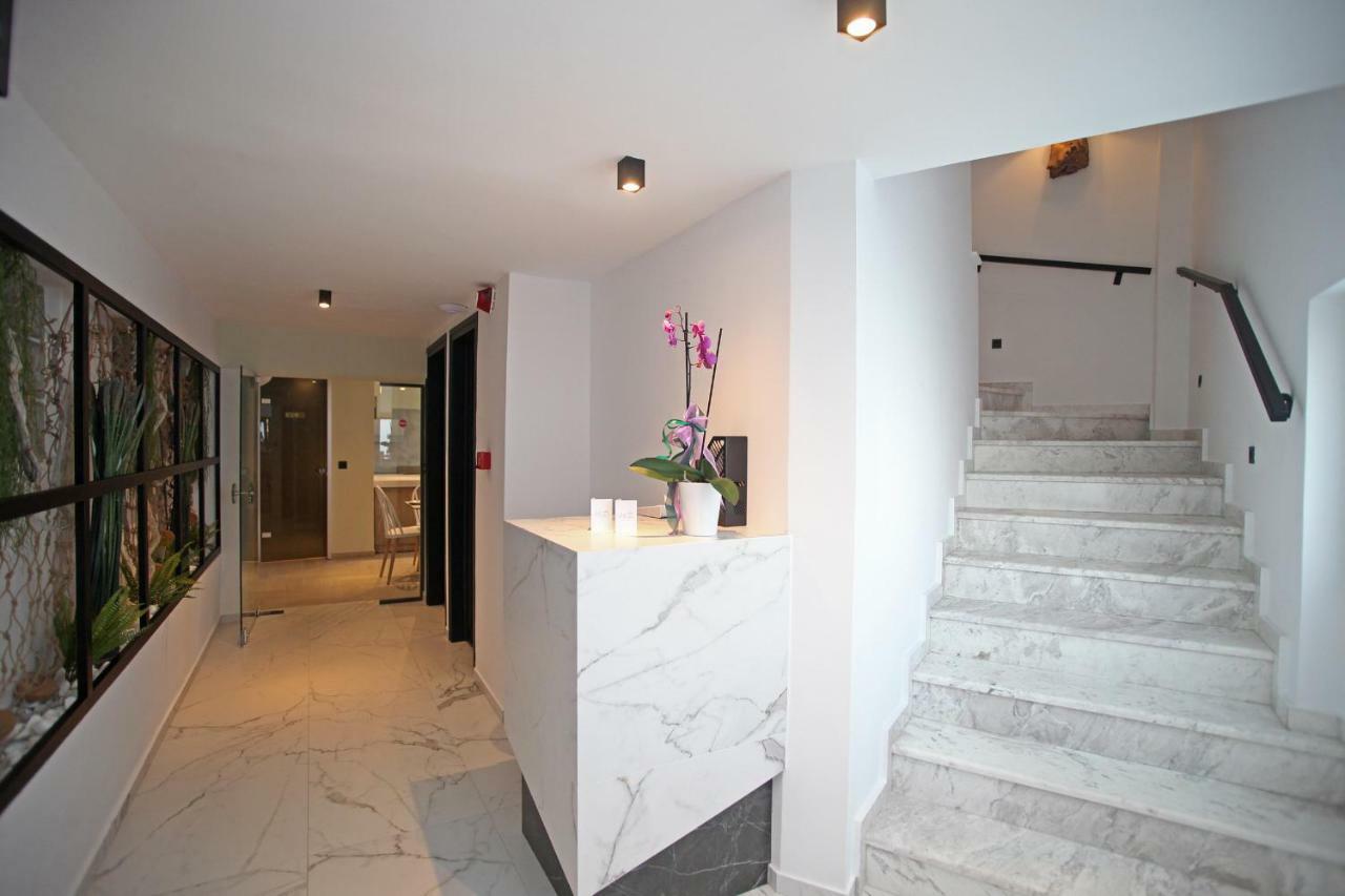 Athinais Luxury Apartments Hanioti Eksteriør billede