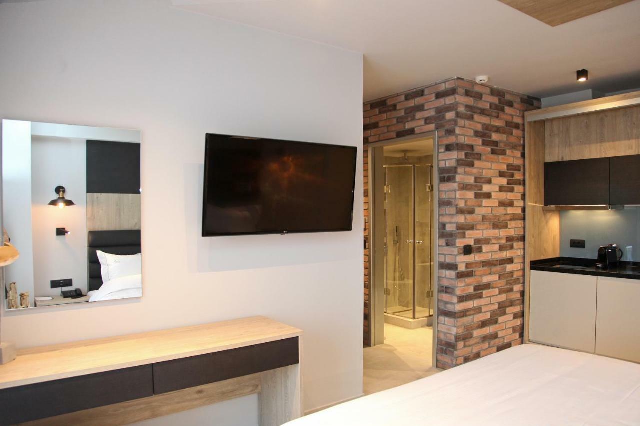 Athinais Luxury Apartments Hanioti Eksteriør billede